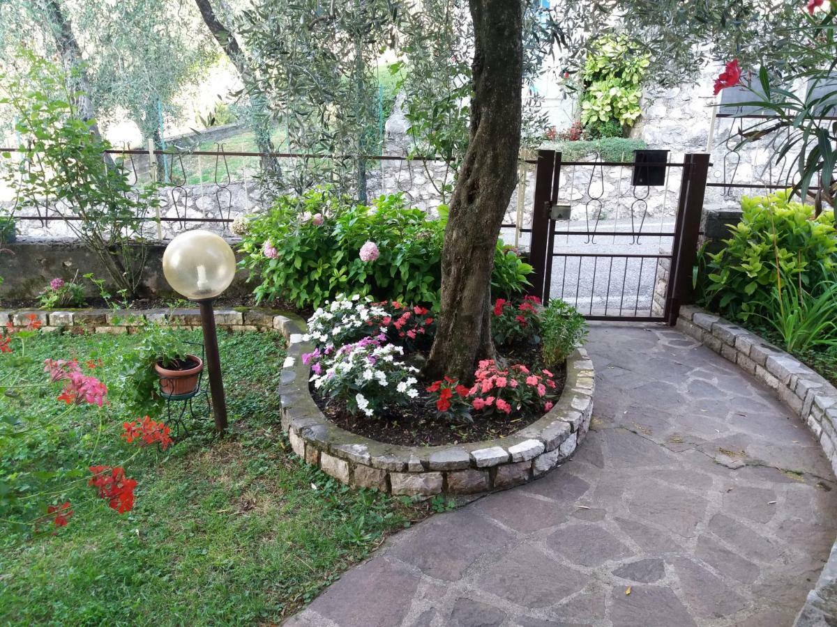 Aldinhaus Leilighet Brenzone sul Garda Eksteriør bilde