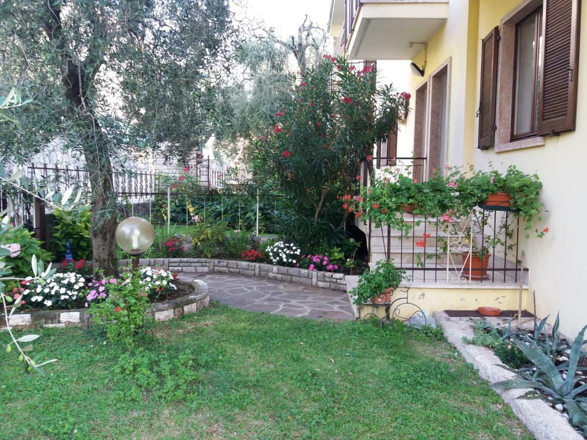Aldinhaus Leilighet Brenzone sul Garda Eksteriør bilde